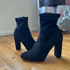 Steve Madden Brisk Block-Heel Sock Booties